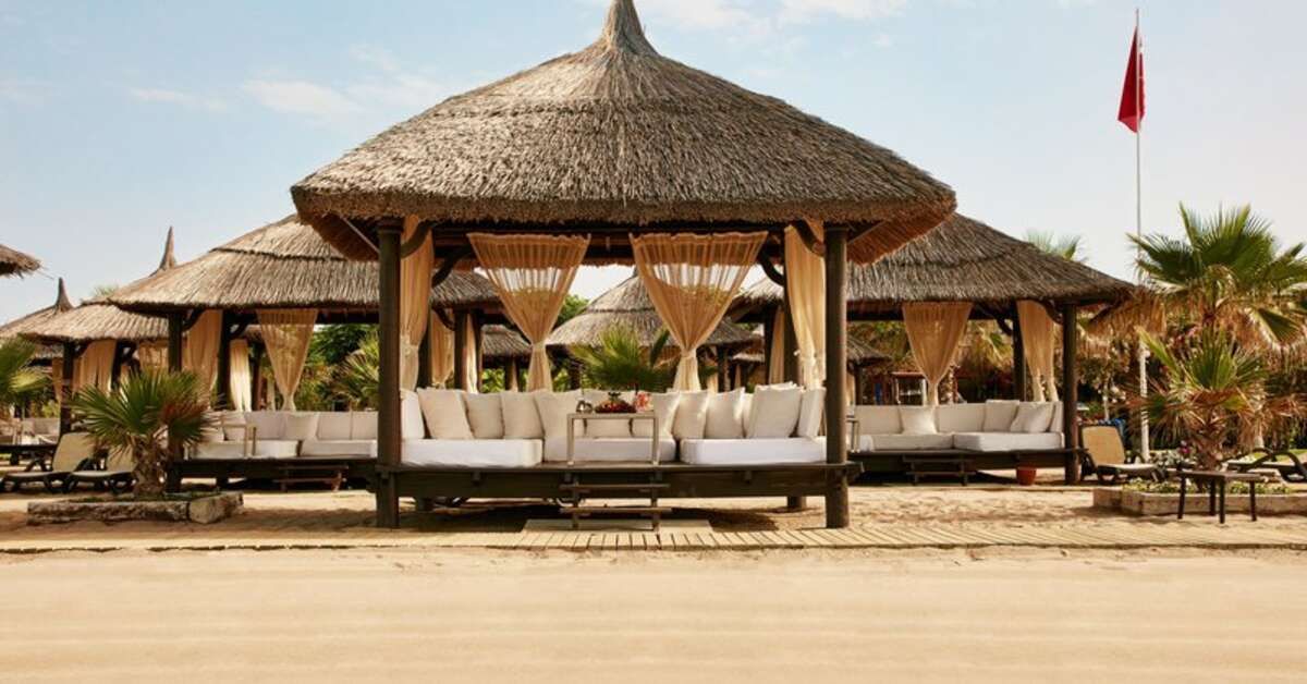 Ein Foto von der Außenansicht des Gloria Serenity Resort