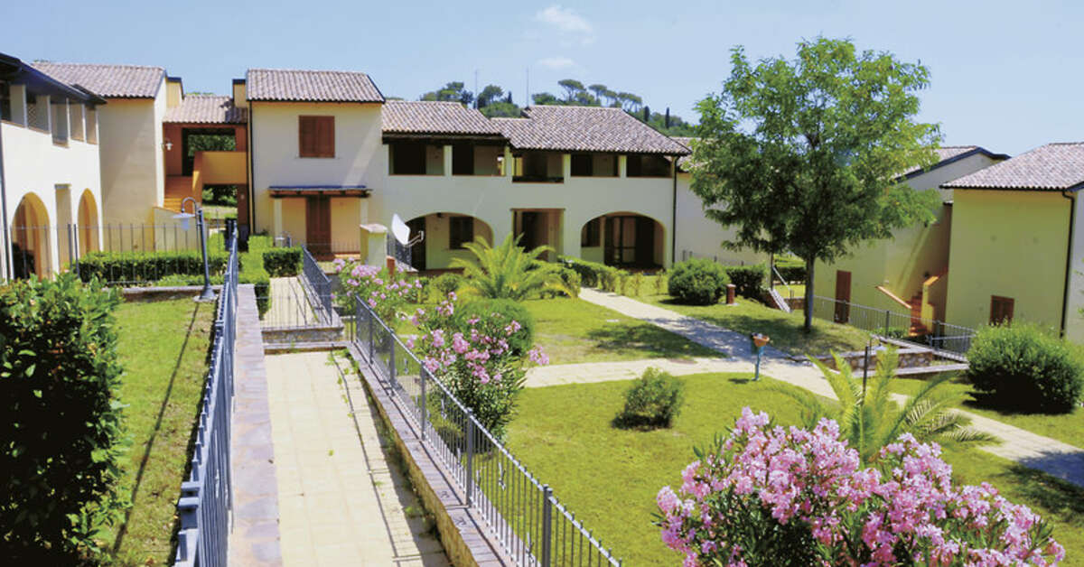 Een foto van de buitenkant van Appartementen Le Corti di Montepitti
