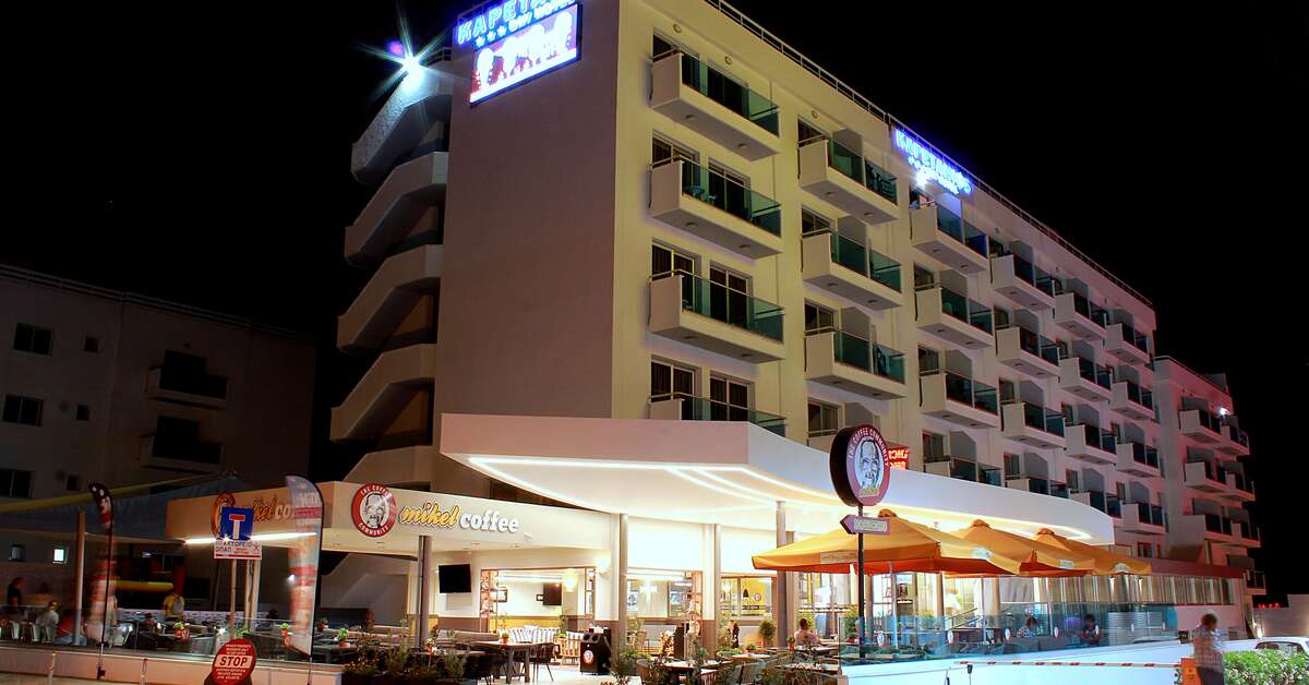 Een foto van Kapetanios Bay Hotel
