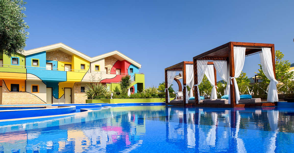 Ein Foto vom Pool im Alexandra Golden Boutique Hotel