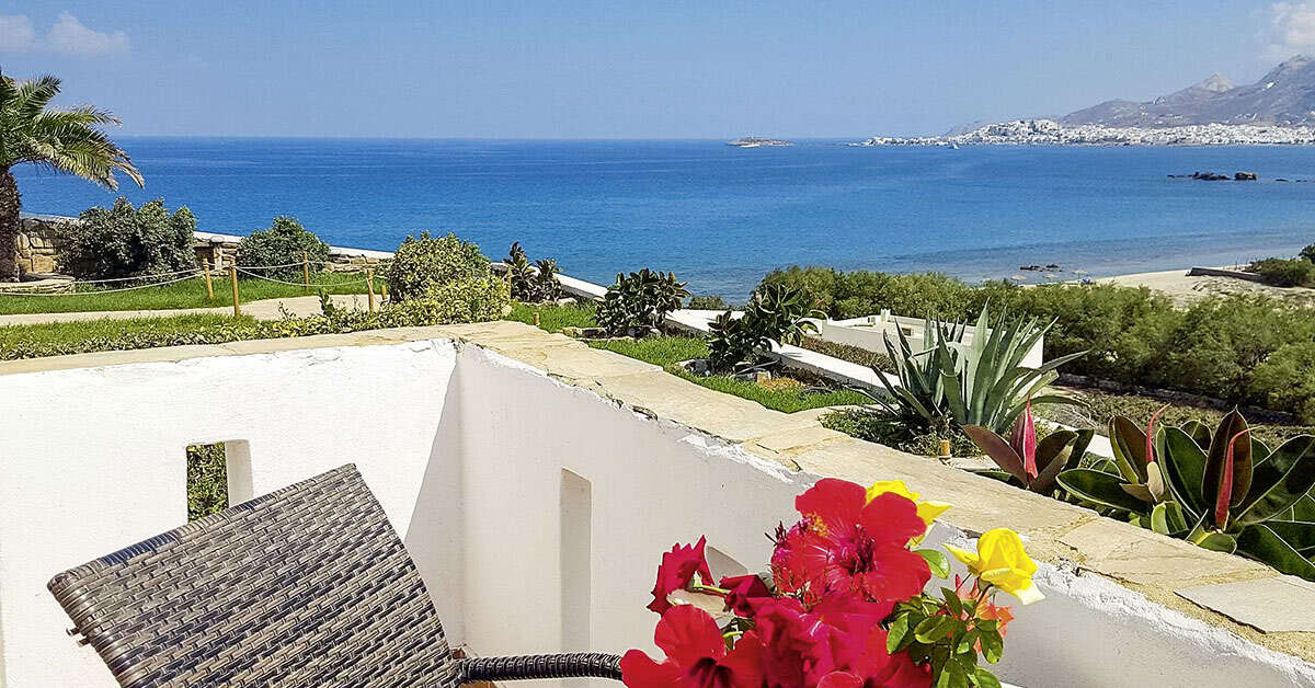 Een foto van het terras bij Naxos Magic Village