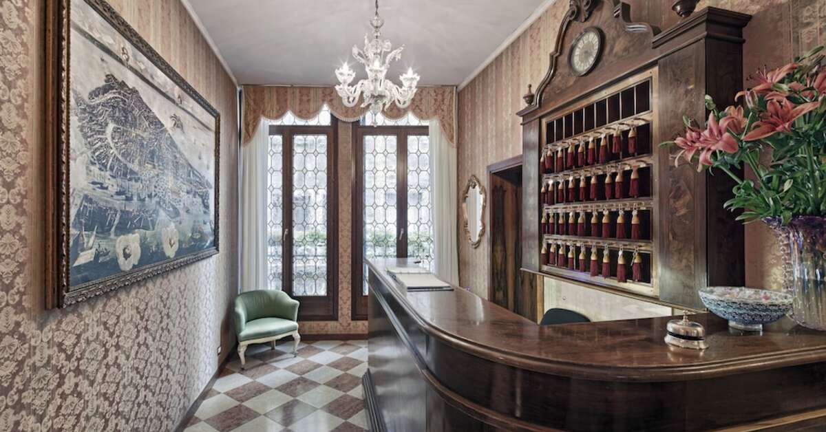 Een foto van het interieur van Antica Locanda Al Gambero