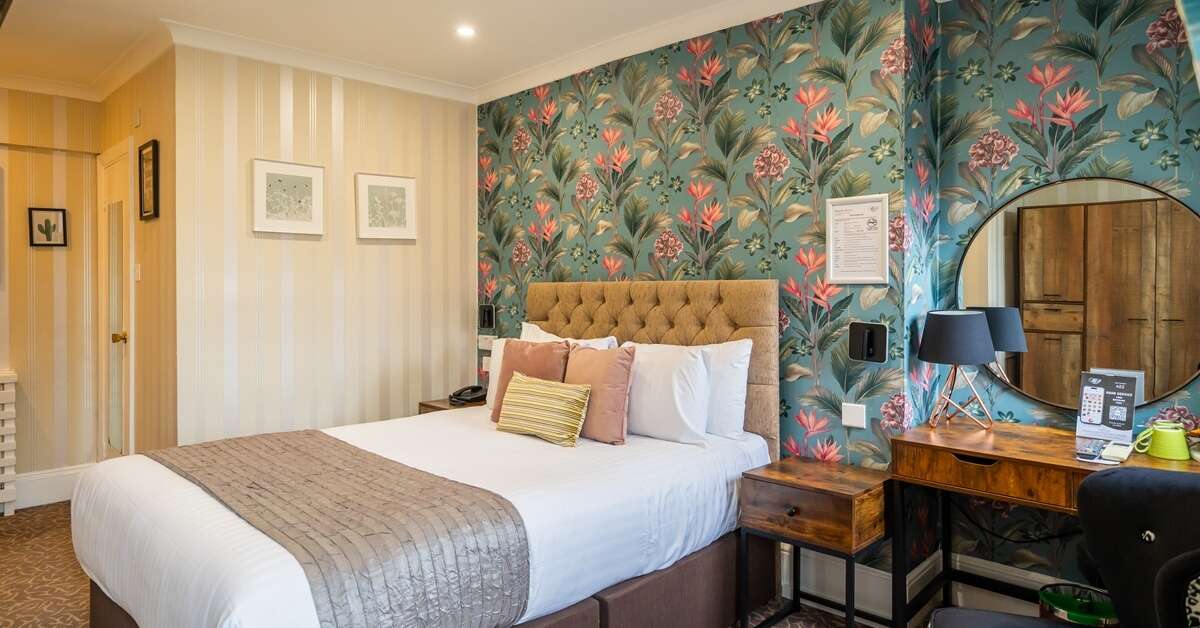 Een foto van La Place Hotel
