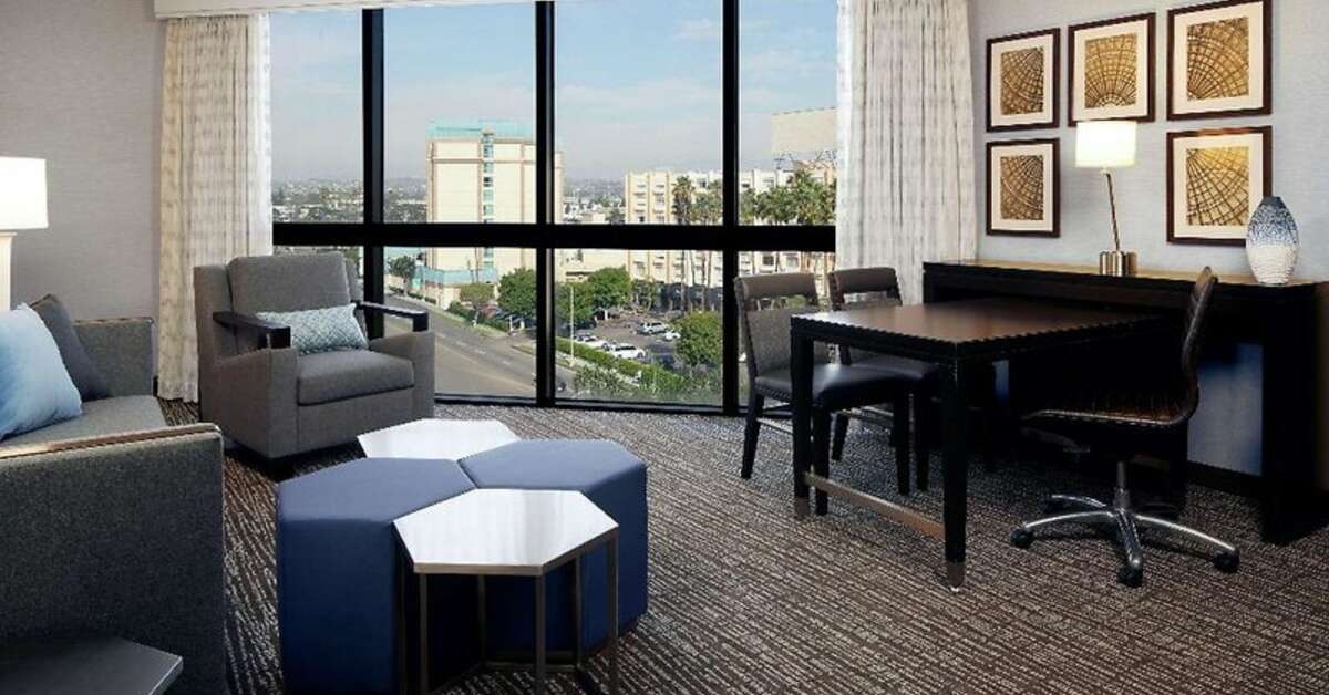 Een foto van Embassy Suites by Hilton Los Angeles International Airport North
