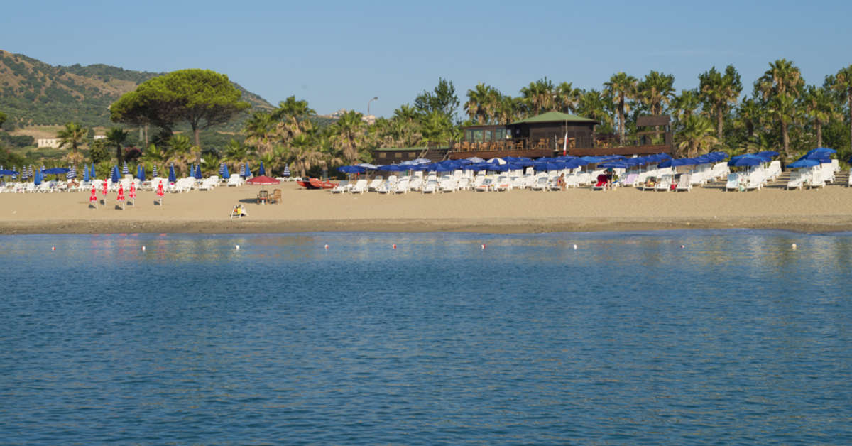 Een foto van het strand bij Club Esse Sunbeach