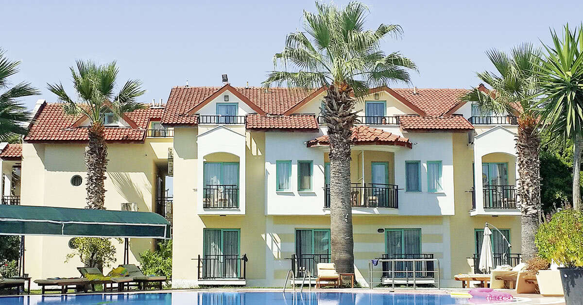 Een foto van het zwembad bij Rebin Beach Hotel