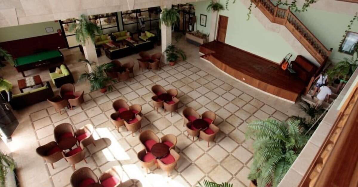 Een foto van het interieur van Aparthotel Las Olas