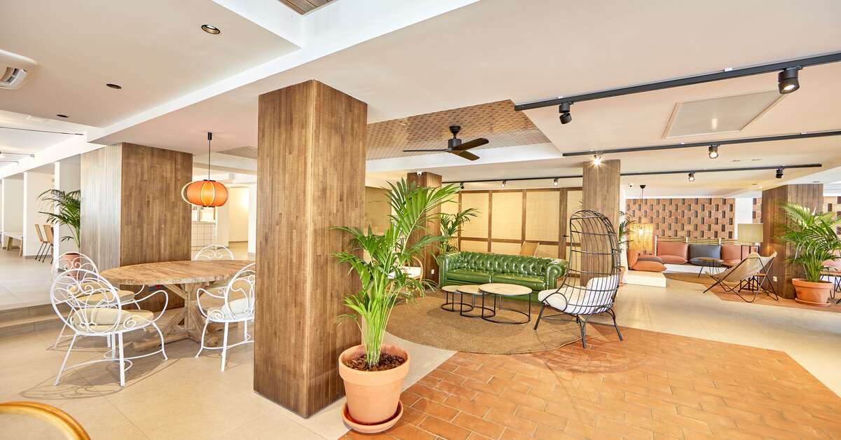Een foto van het interieur van Tent Capi Playa