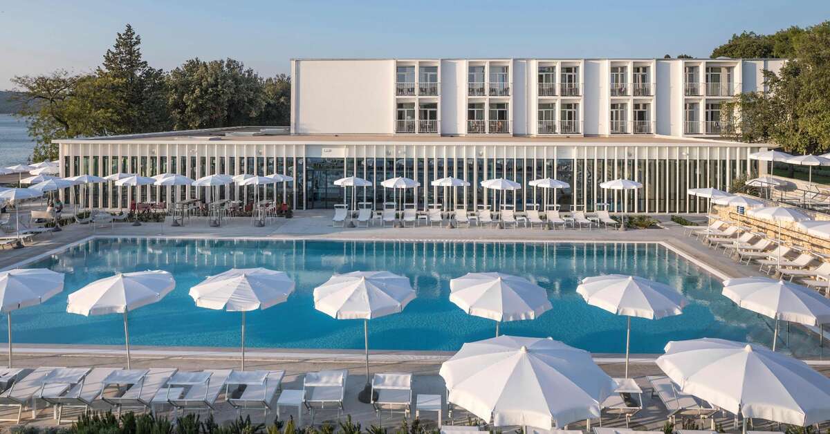 Een foto van het zwembad bij Falkensteiner Hotel Park Punat