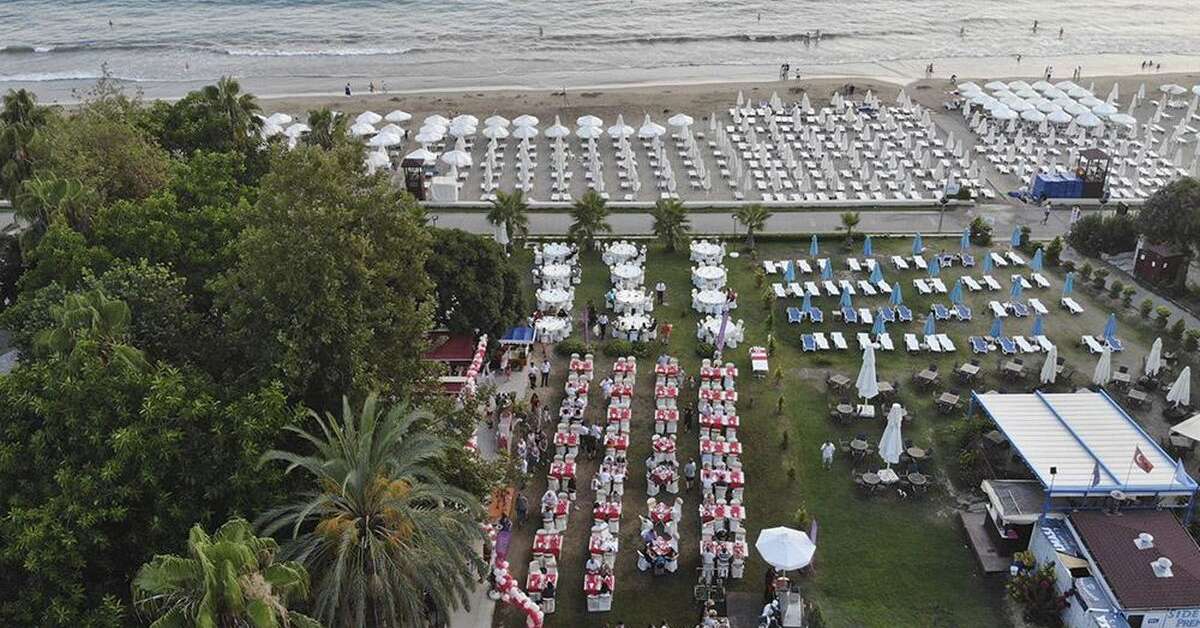 Ein Foto Sirma Hotel