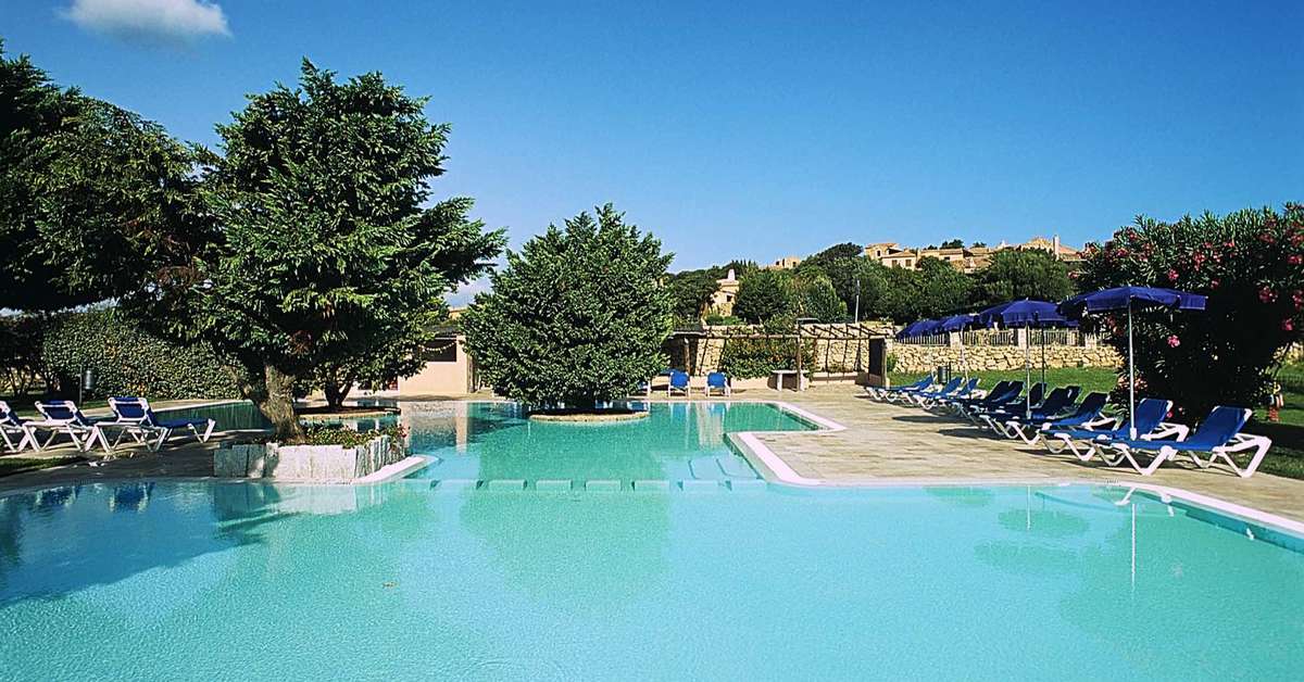 Ein Foto Colonna Hotel Country & Sporting