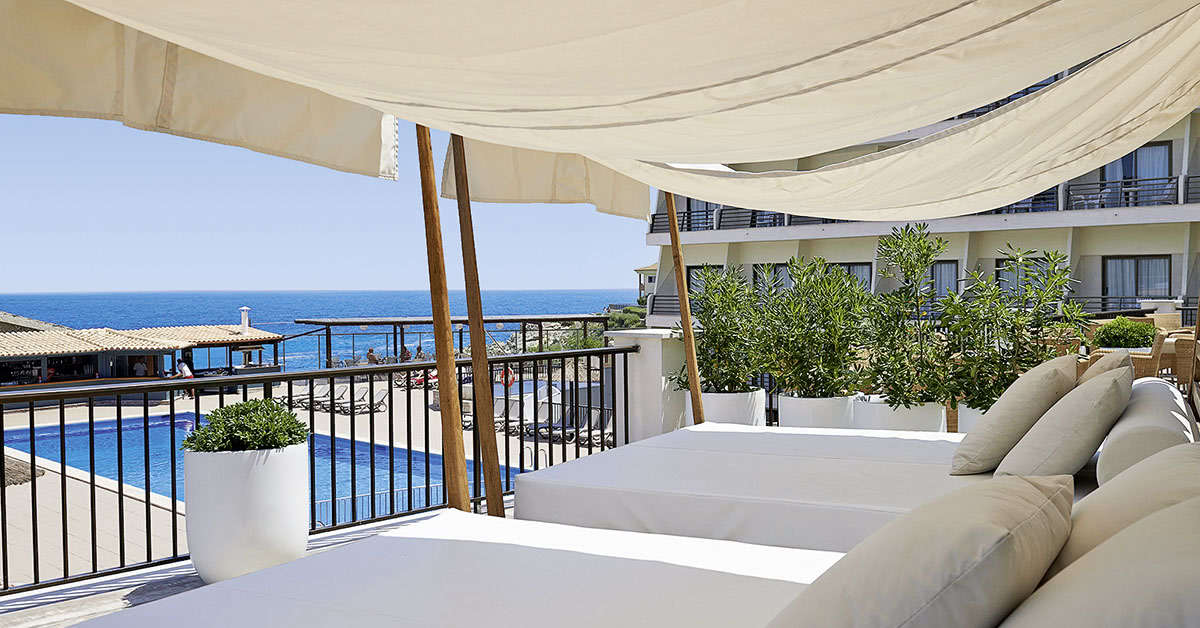 Een foto van het zwembad bij Allsun Hotel Lux de Mar