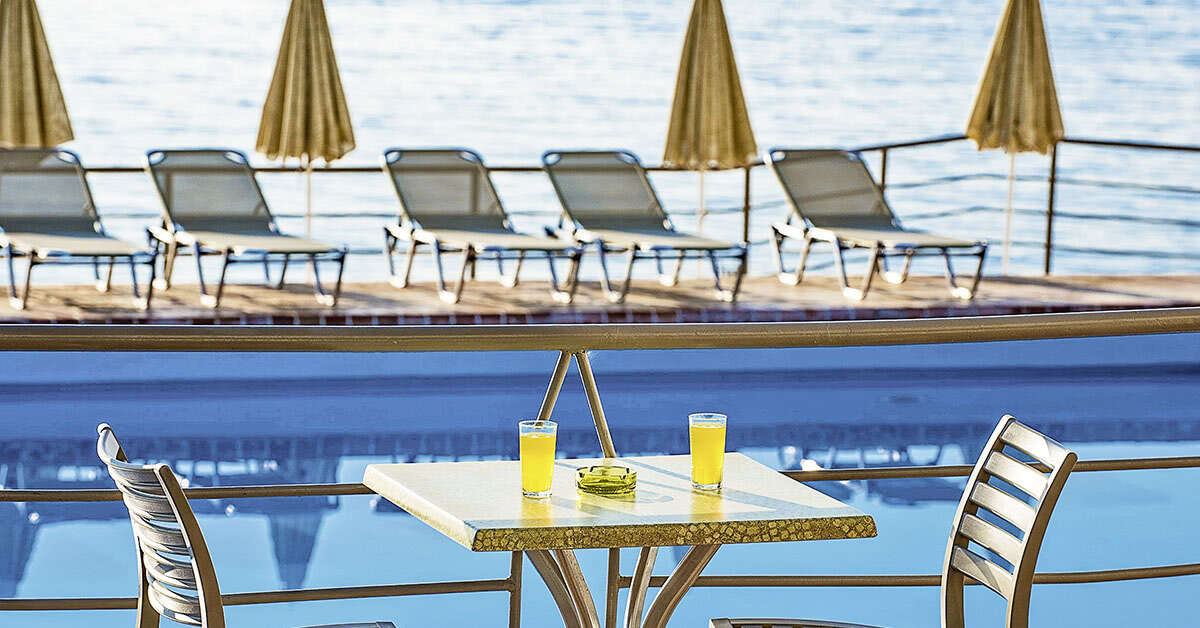 Ein Foto vom Pool im Scaleta Beach Hotel