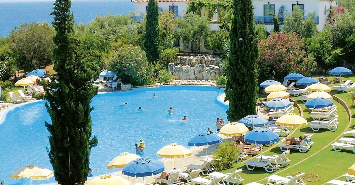 Een foto van Sunrise Village Beach Hotel