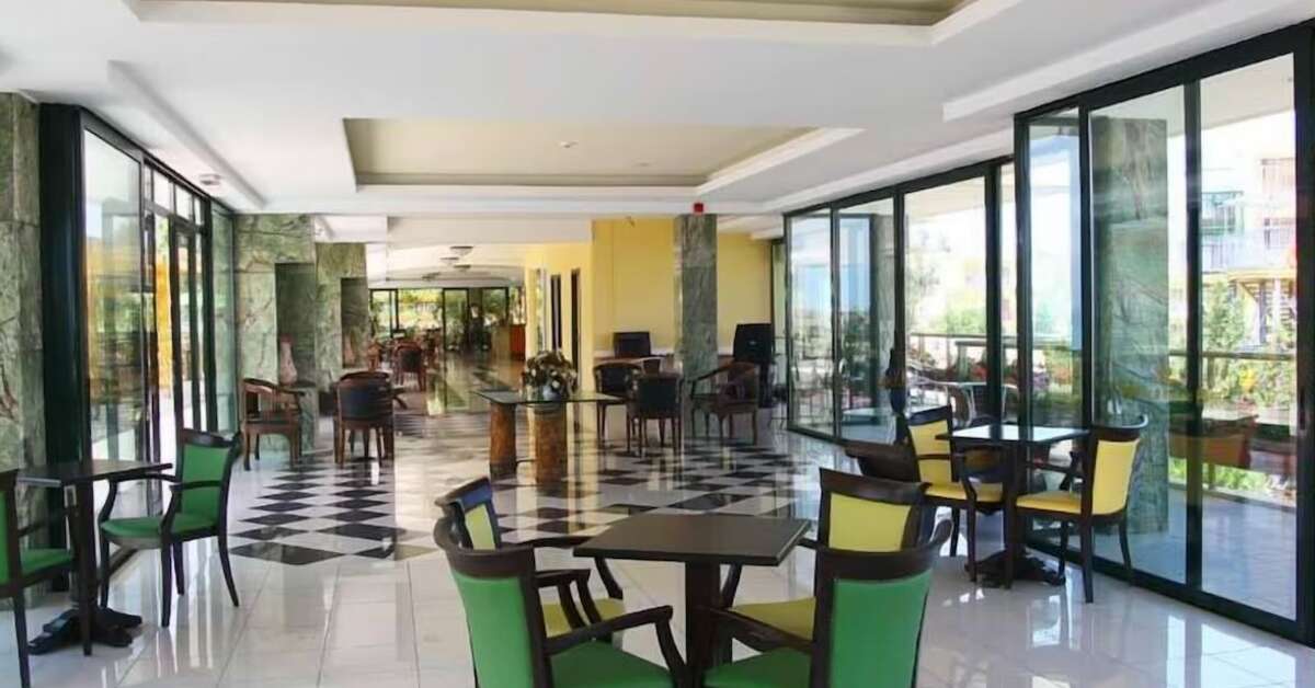 Een foto van Eri Beach & Village Hotel