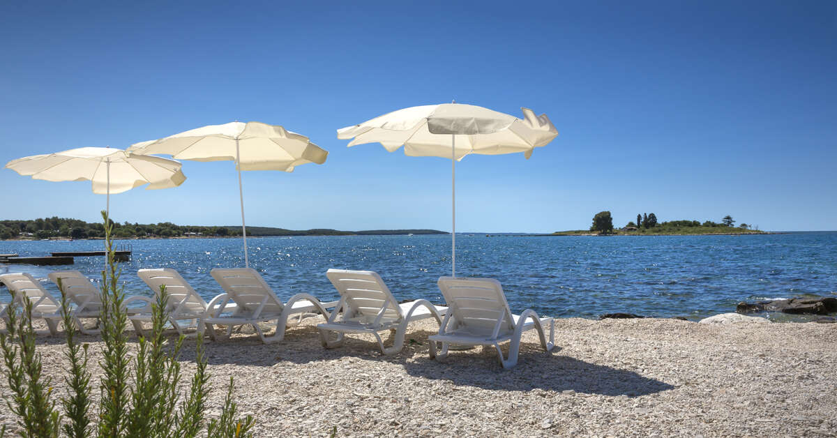 Een foto van het strand bij Resort Villas Rubin