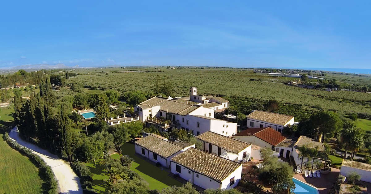 Een foto van de buitenkant van Agriturismo Case di Latomie