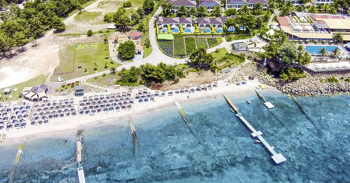 Een foto van de buitenkant van Alexandra Beach Thassos Spa Resort