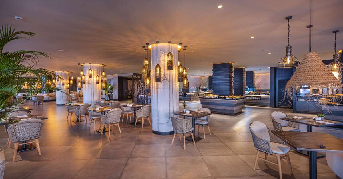 Een foto van de faciliteiten bij Faro Lopesan Collection Hotel