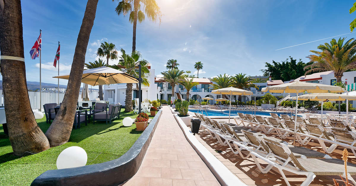 Een foto van het terras bij Bungalows Nido del Aguila