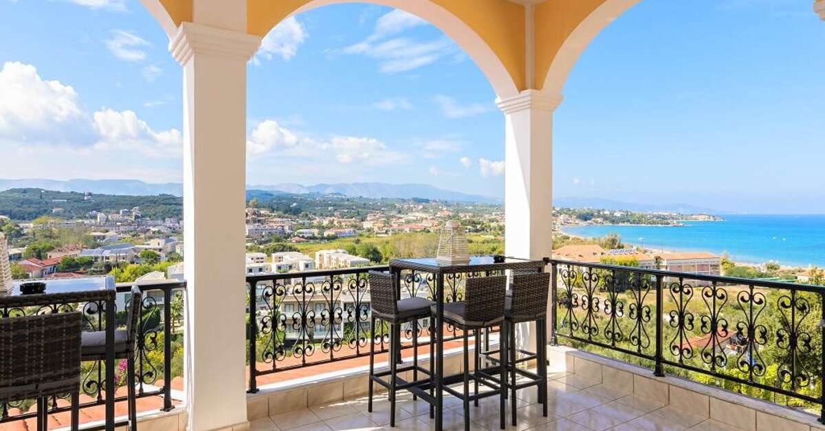 Een foto van het terras bij Zante Palace