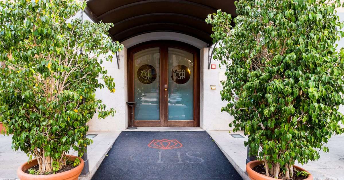 Een foto van de buitenkant van Hotel Vecchio Borgo