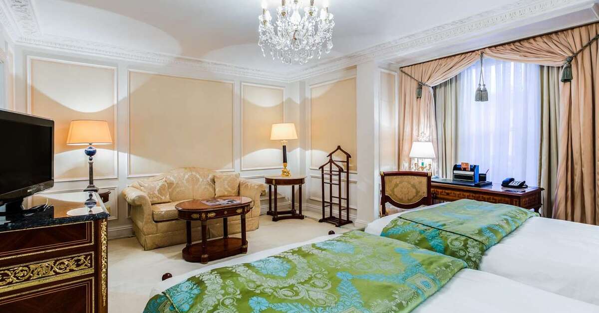Een foto van The Bentley Hotel London