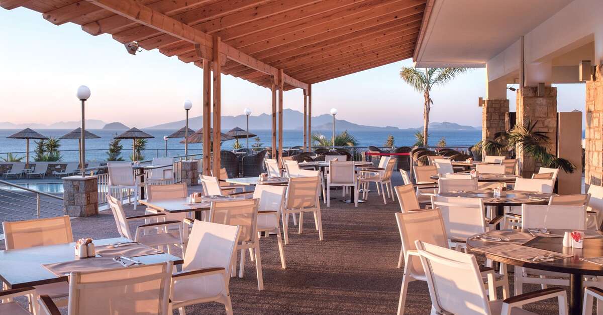 Een foto van de faciliteiten bij Grand Blue Beach Hotel