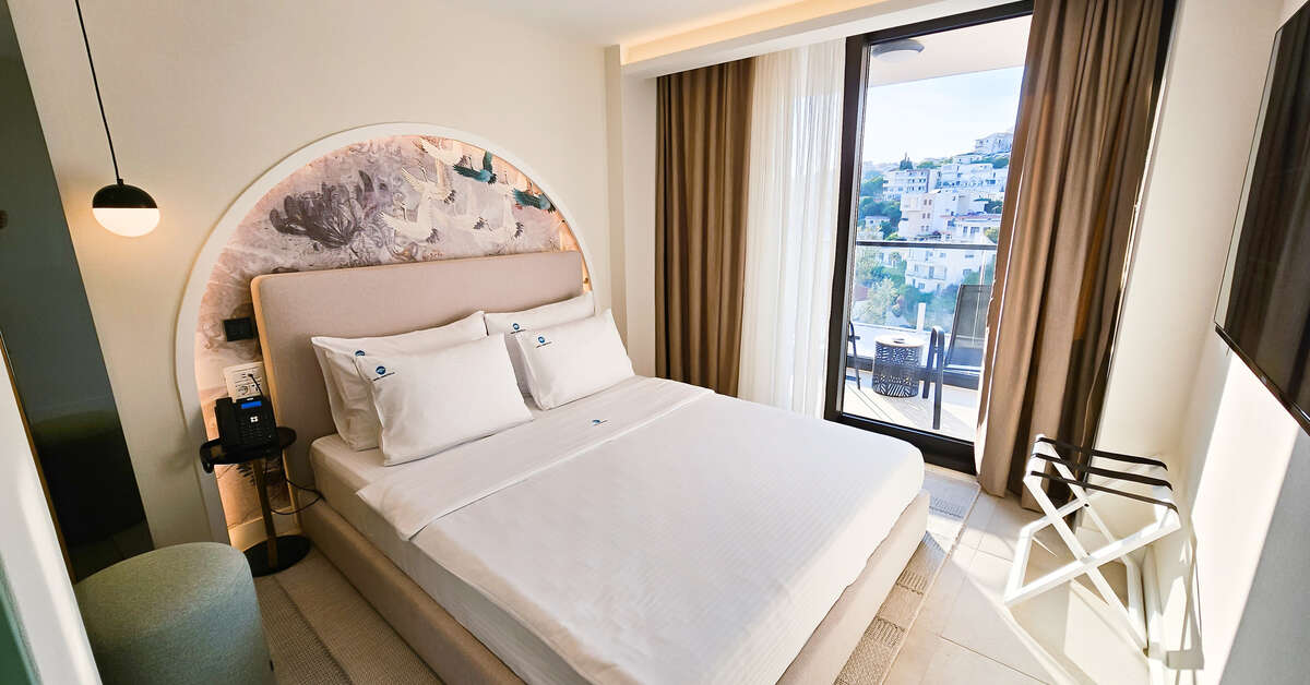 Een foto van The New Mediteran - Villa Edition