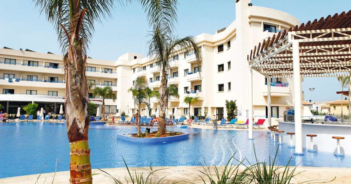 Een foto van het zwembad bij Sunrise Oasis