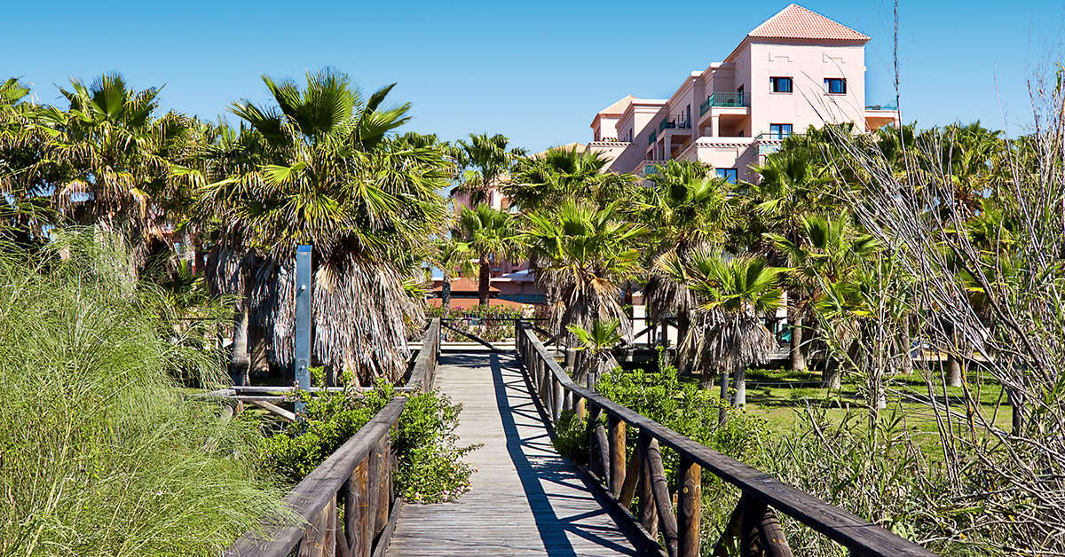 Een foto van de buitenkant van Playacanela Hotel