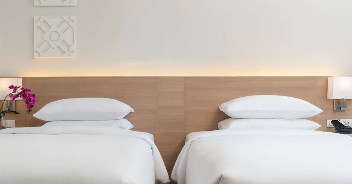 Een foto van The Andaman Beach Hotel Phuket