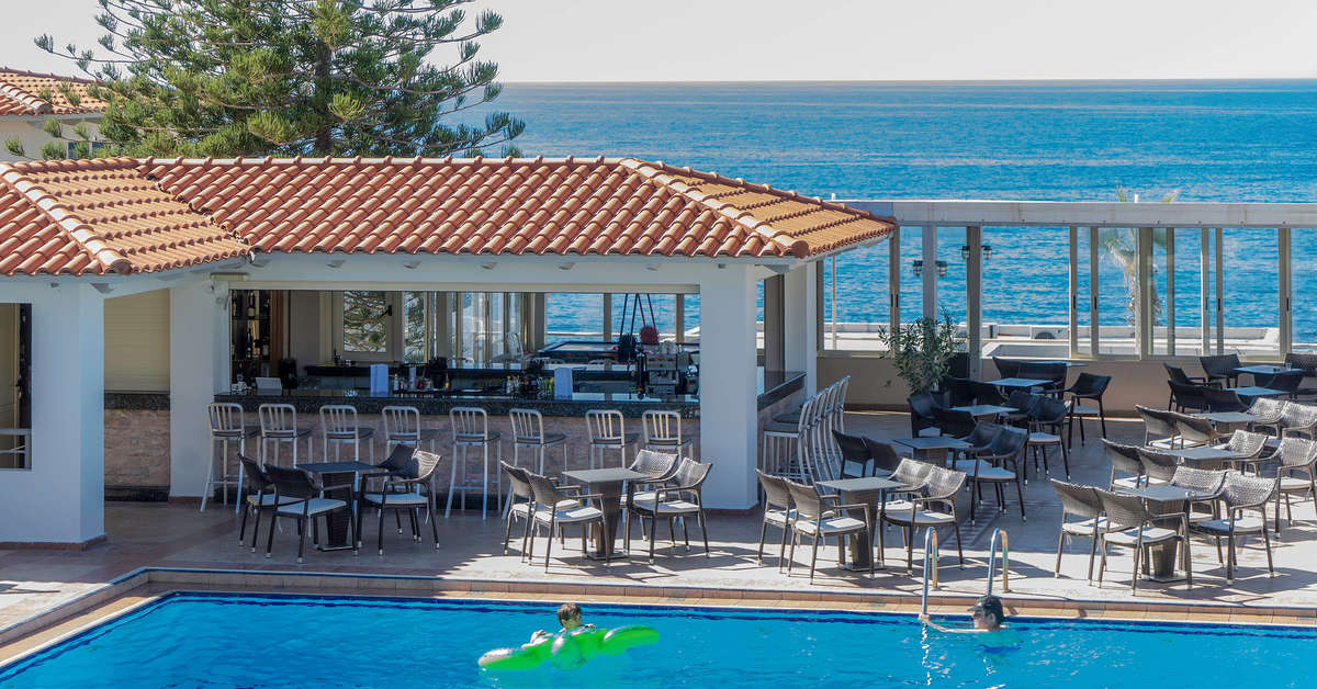 Een foto van het zwembad bij Castello Village Resort