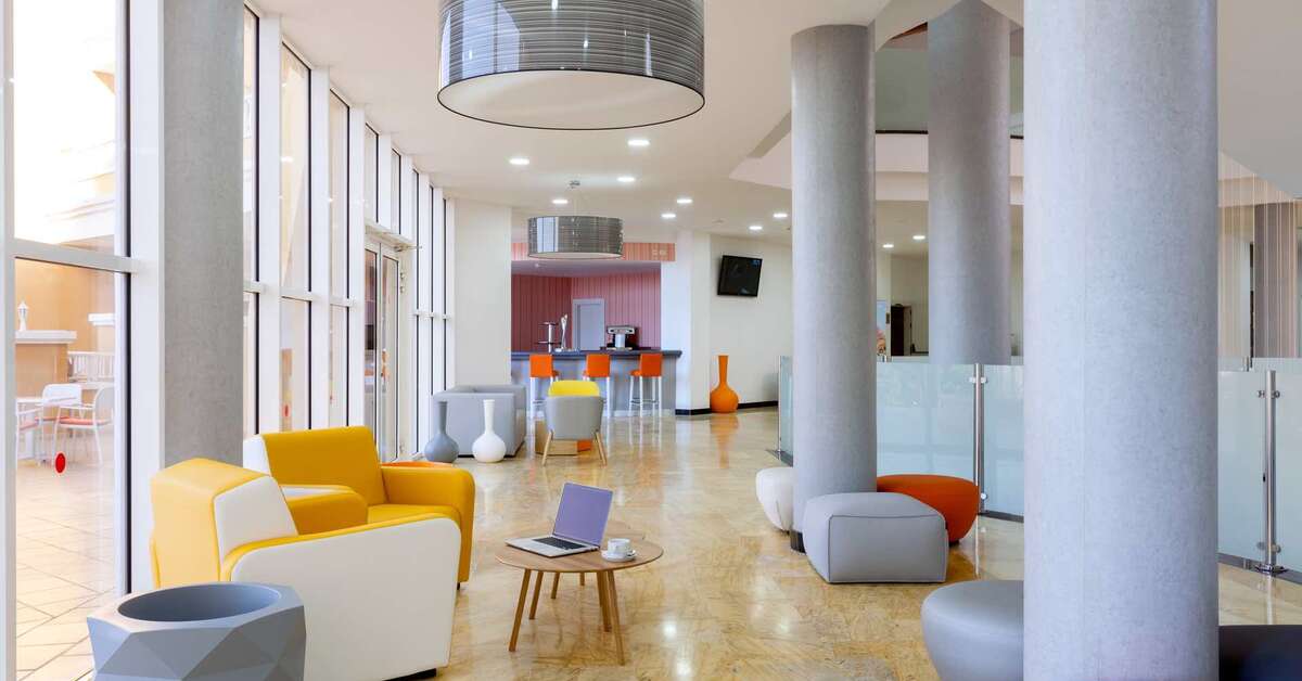 Een foto van het interieur van Chatur Playa Real Resort