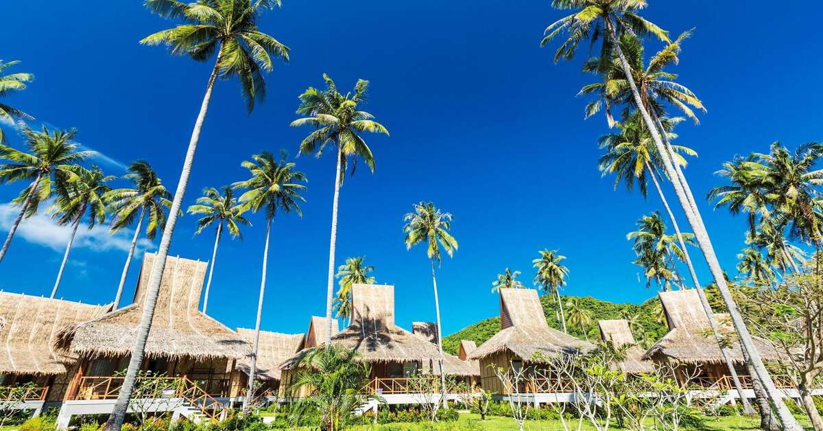 Ein Foto vom Strand beim Phi Phi Island Village Beach Resort