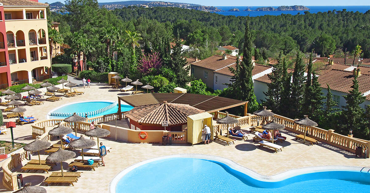 Ein Foto vom Pool im Hotel Bordoy Don Antonio