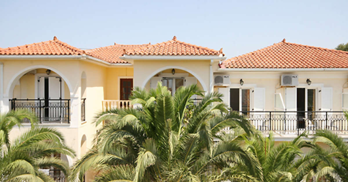 Een foto van de buitenkant van Metaxa Resort Hotel