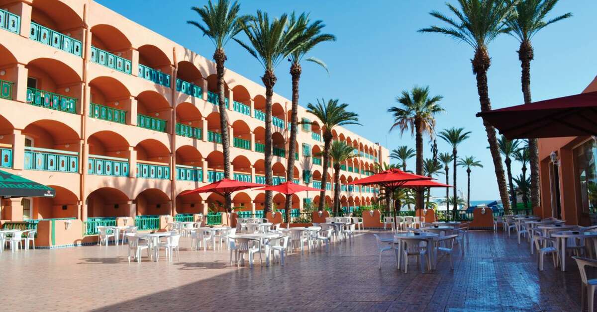 Ein Foto von der Außenansicht des Hotel Marabout