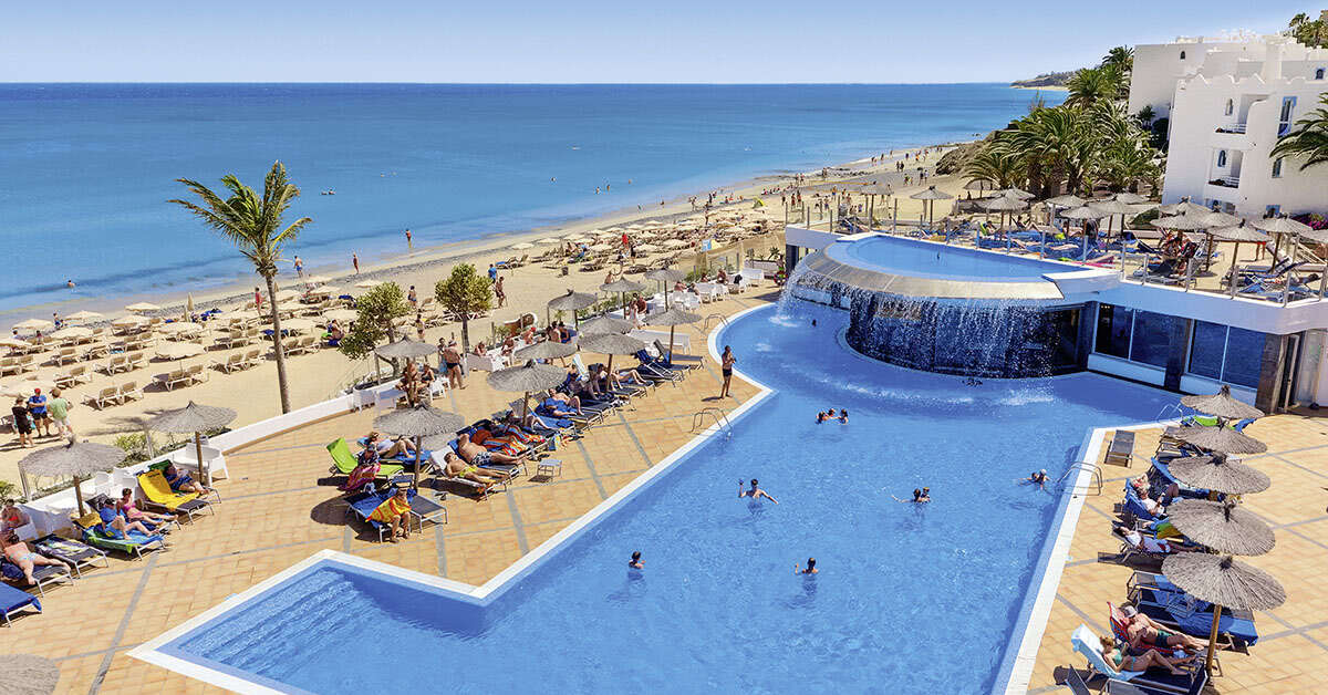 Een foto van het zwembad bij Allsun Hotel Barlovento