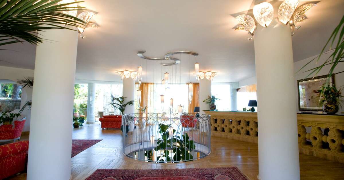 Een foto van het interieur van Hotel Alberi del Paradiso