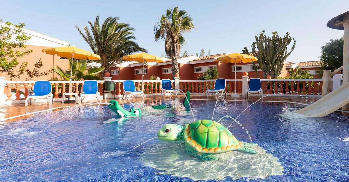 Een foto van het zwembad bij Globales Costa Tropical