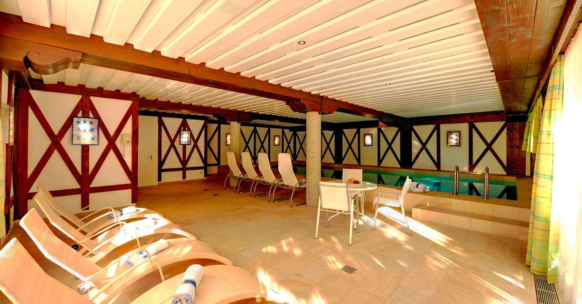 Een foto van het zwembad bij Hotel Arlberg