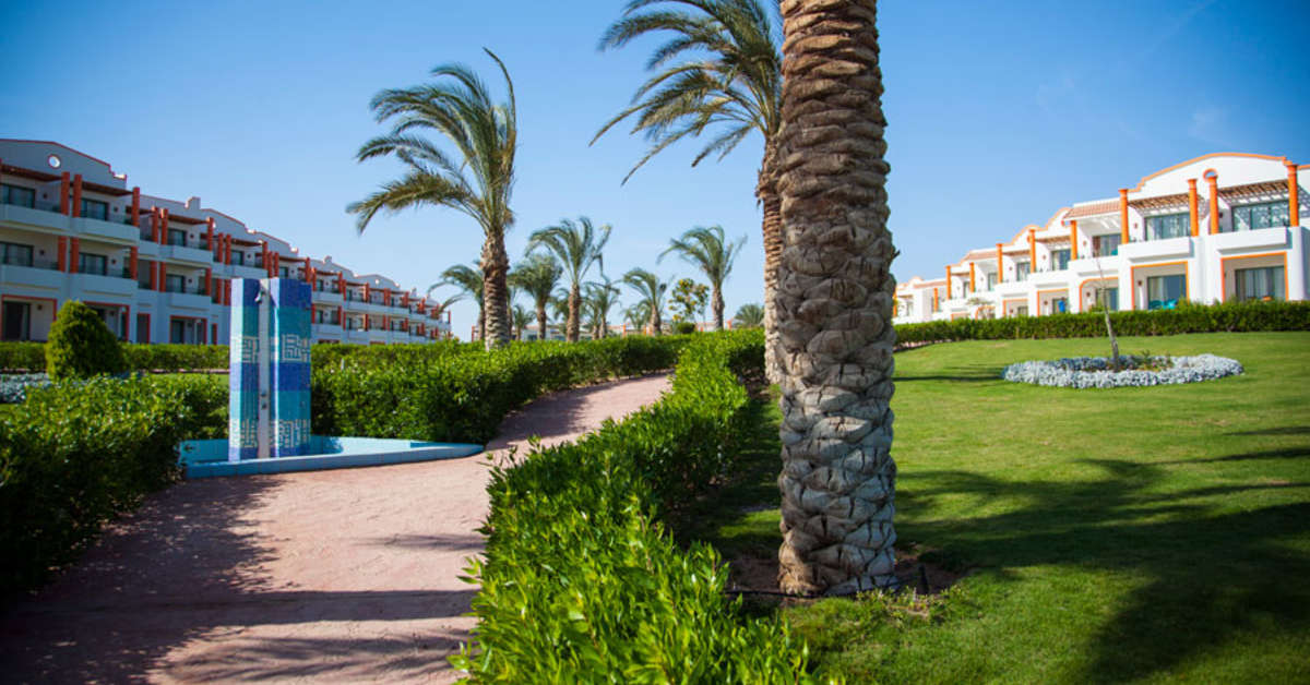 Ein Foto von der Außenansicht des Fantazia Resort Marsa Alam
