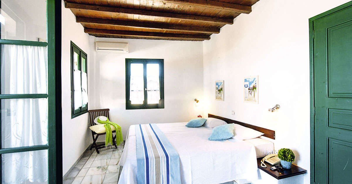 Een foto van Mr & Mrs White Paros