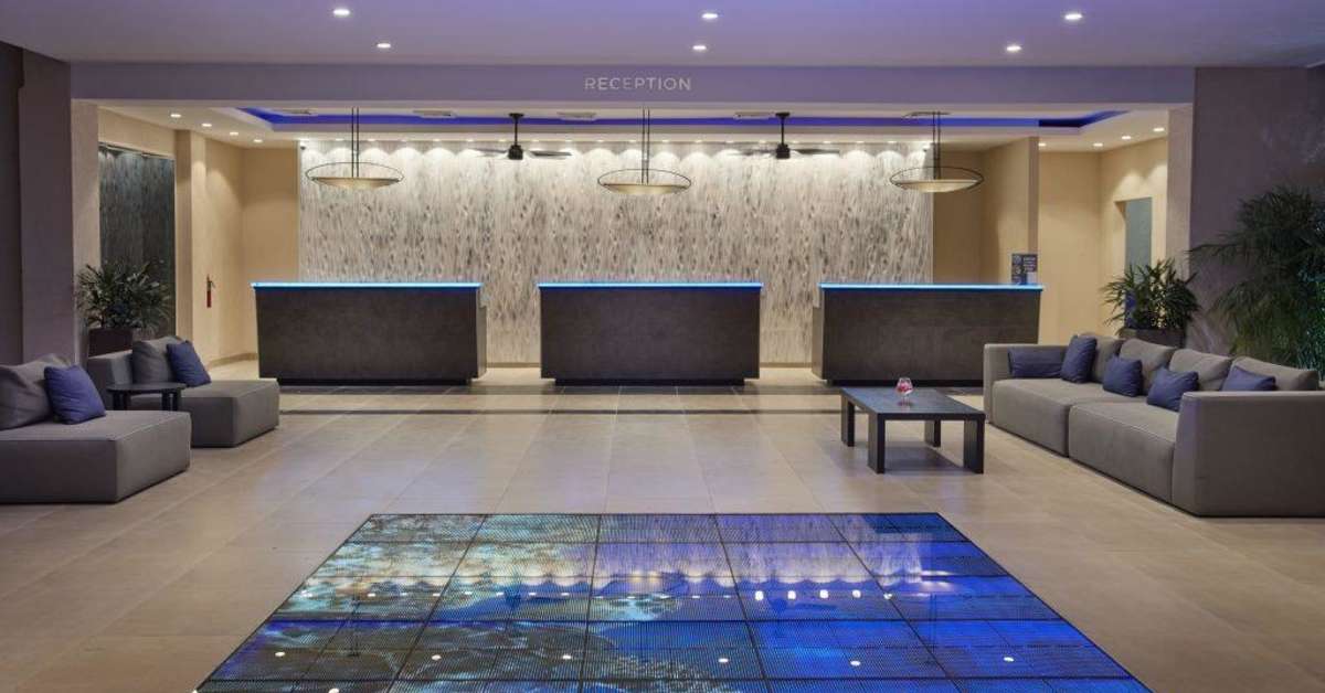 Een foto van het interieur van Divi Dutch Village Beach Resort