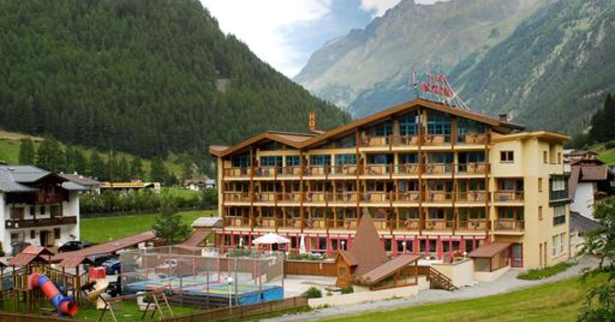 Een foto van een overzicht van Hotel Sunny