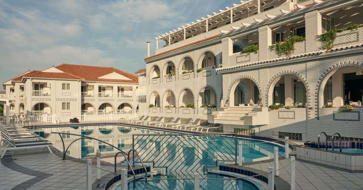 Een foto van het zwembad bij Meandros Boutique & Spa