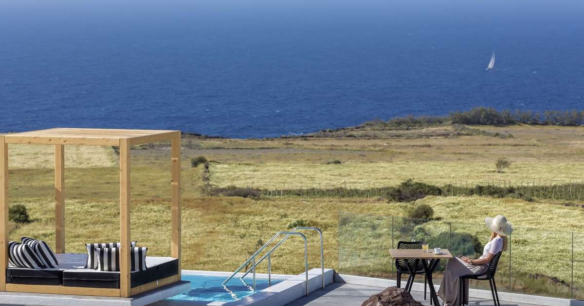 Een foto van het zwembad bij Elea Resort
