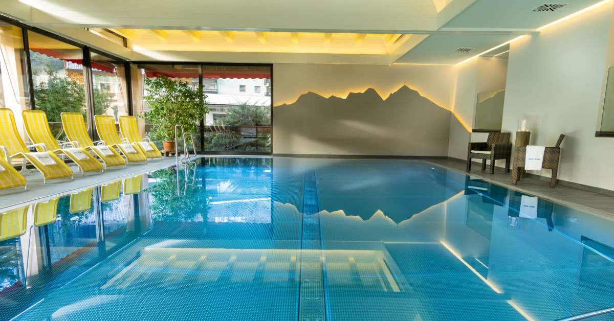 Een foto van het zwembad bij Hotel Alpina Bad Hofgastein