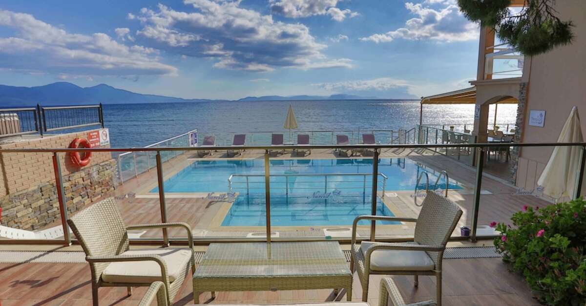 Een foto van het terras bij Melis Hotel